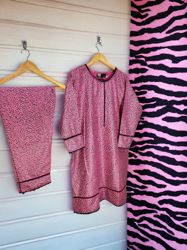 PRICE 1799/-《》🧵KN PINK ZEBRA DIGITAL🪡 زیبرا ڈیجیٹل🧵 || SELF JACQUARD