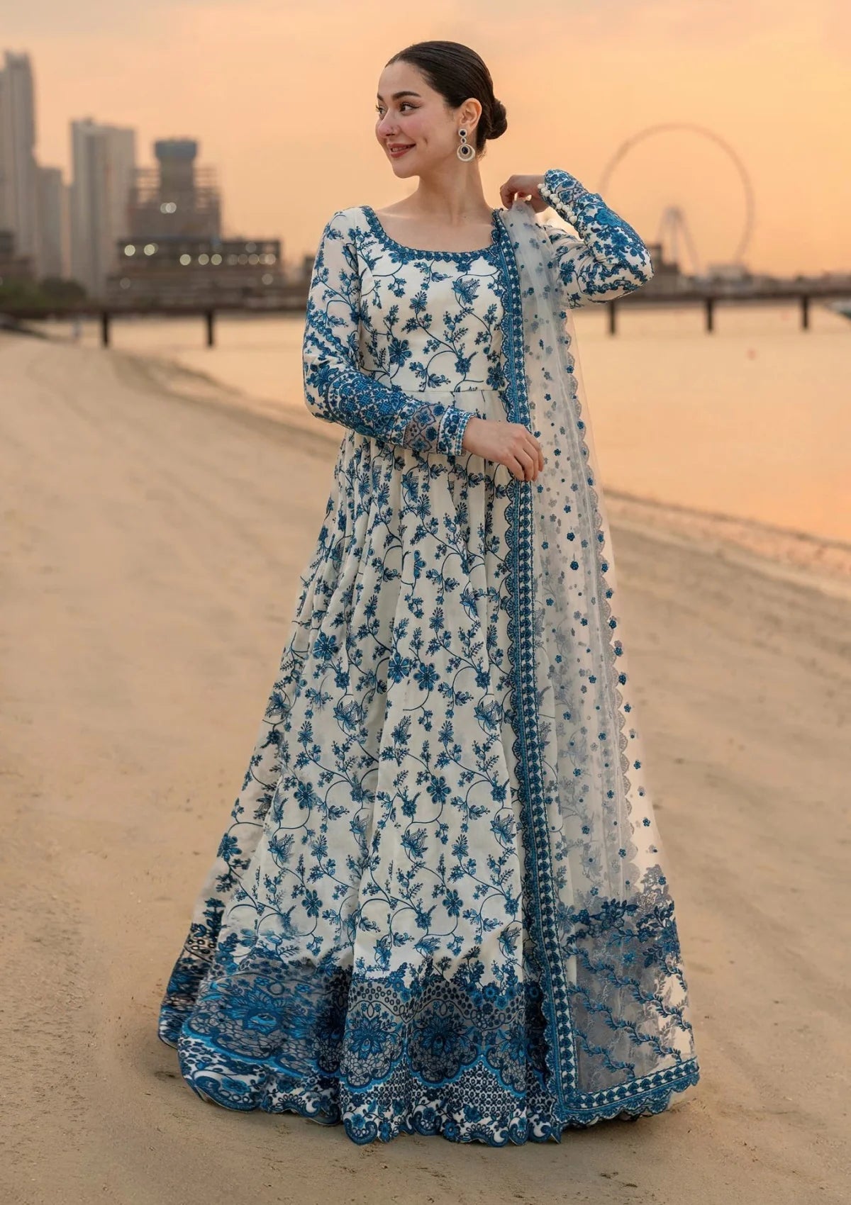 🌟 Faiza Saqlain Long Length