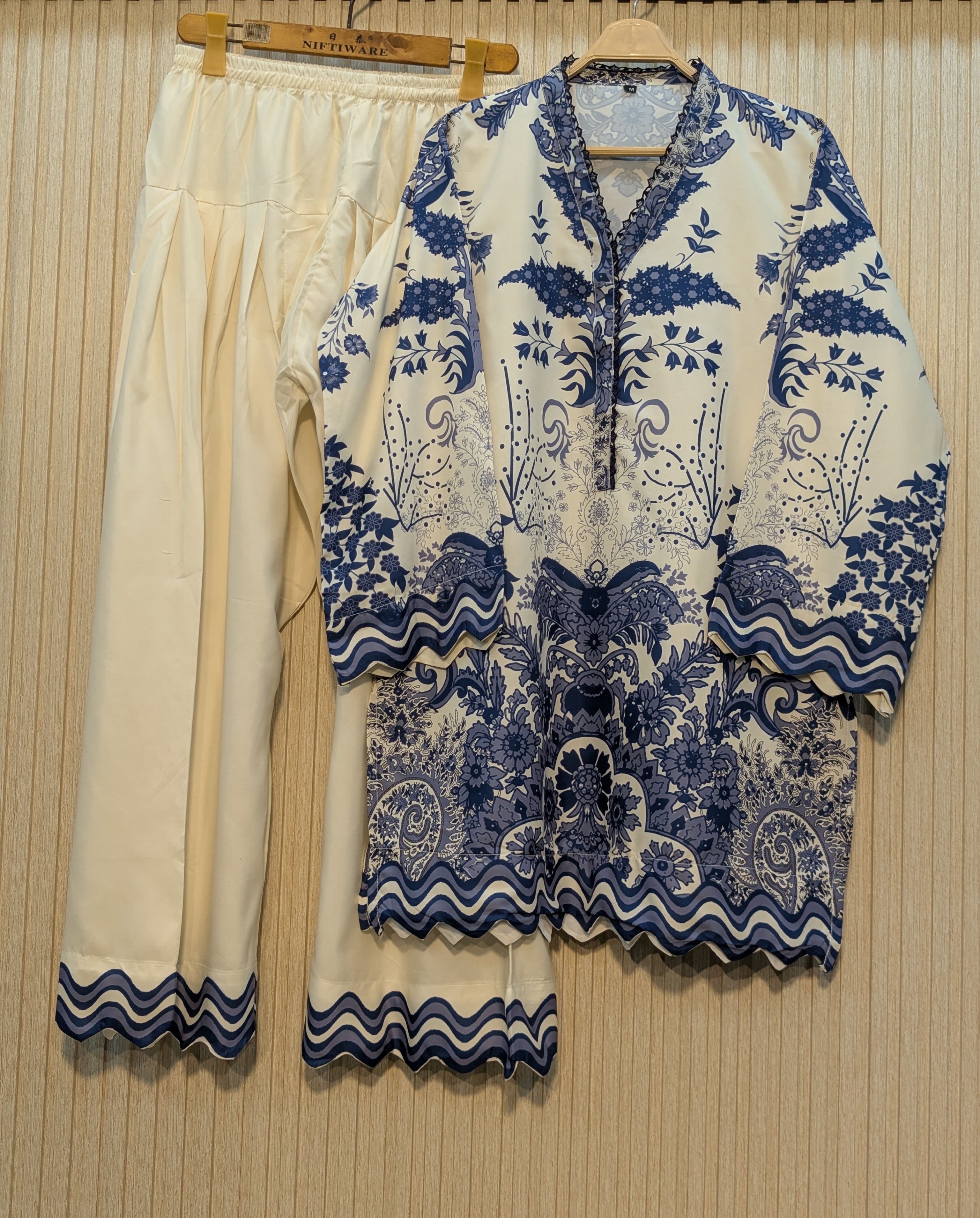 SKY BLOSSOM — 2 PIECE SUIT (Navy)