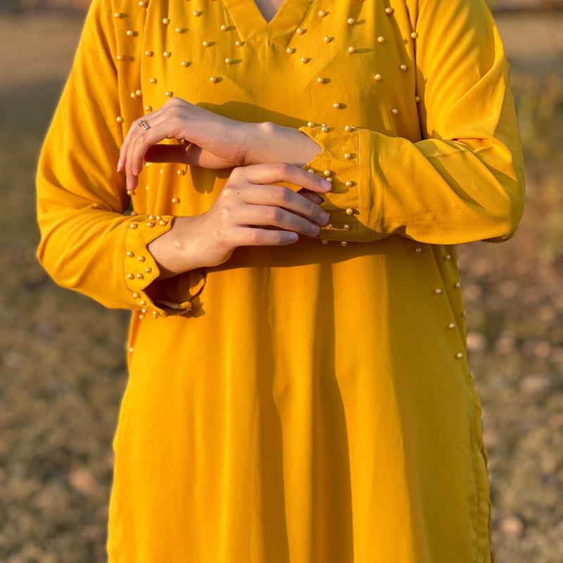 Price 1549/- ZUBIK PEARL GEORGET SUIT