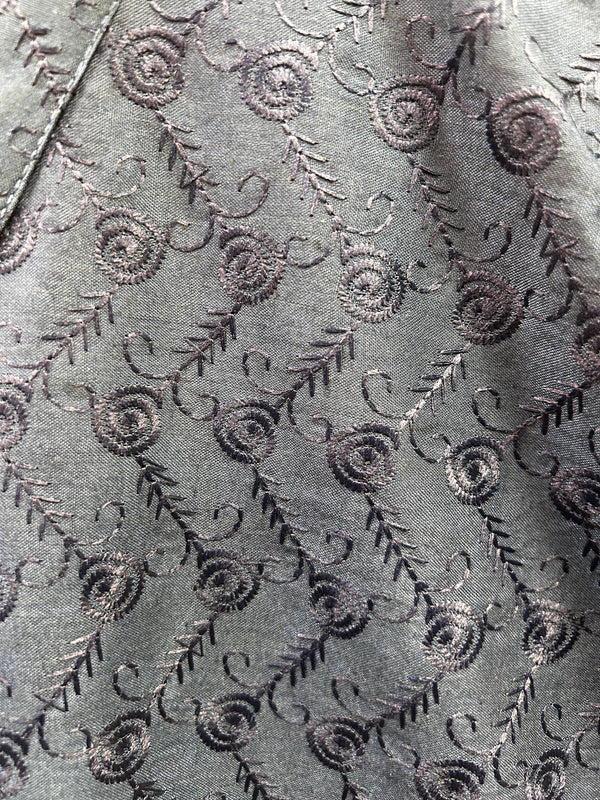 KN CHICKEN KARI MIRROR🧵PRICE 2149/-🧵شیشہ دستکاری