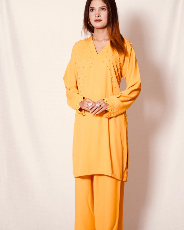 Price 1549/- ZUBIK PEARL GEORGET SUIT