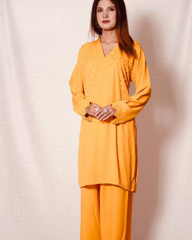 Price 1549/- ZUBIK PEARL GEORGET SUIT
