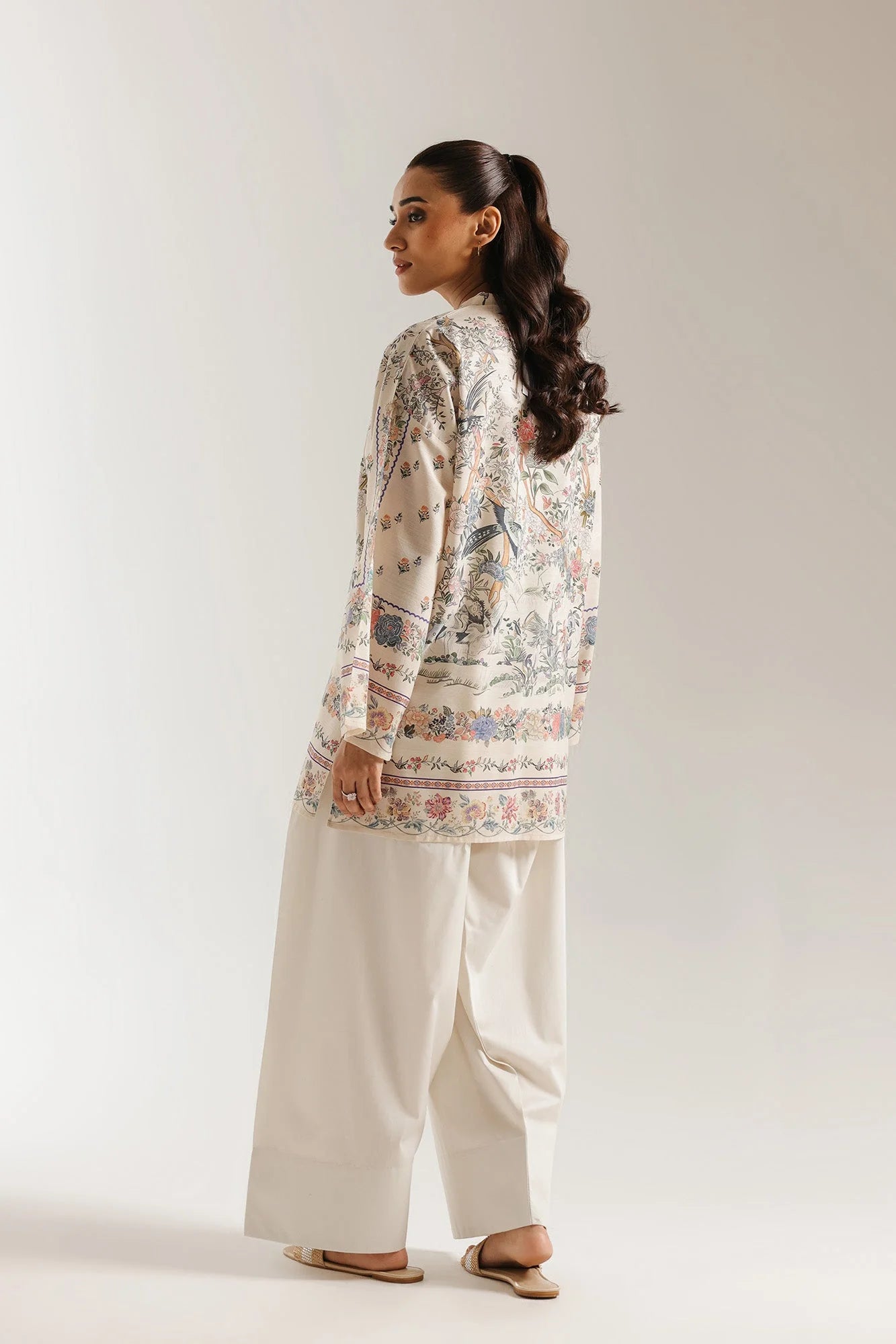 MUZANG FARSHI (Ethnic Inspired) – 2 Piece Suit