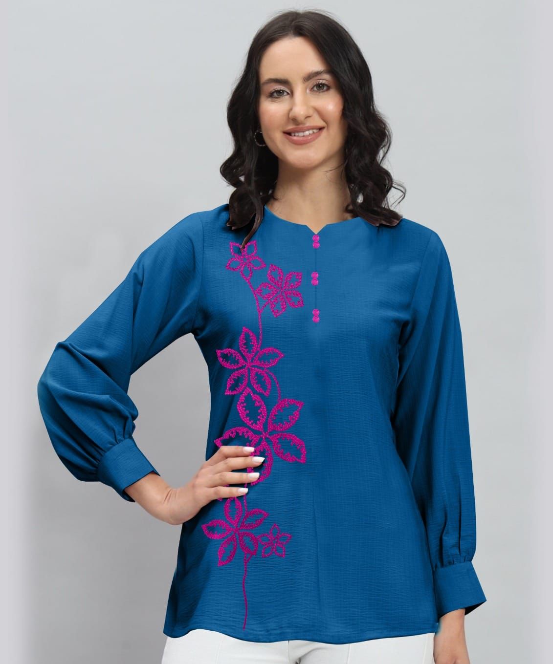 KN SIDE EMB TOP