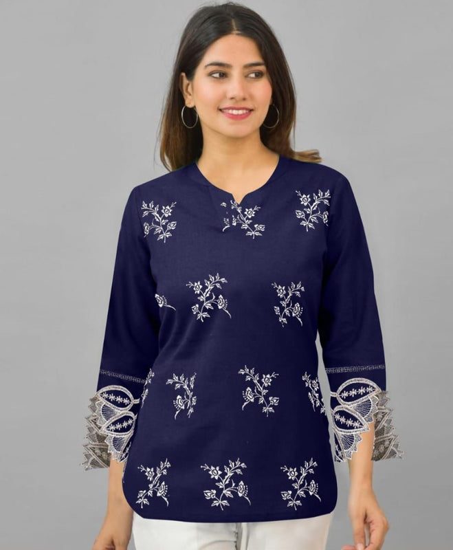 KN VASAVI RESHAM TOP