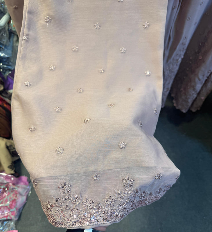 ✨ FLORAL HANDWORK FANCY 3-PIECE SUIT ✨ (005)