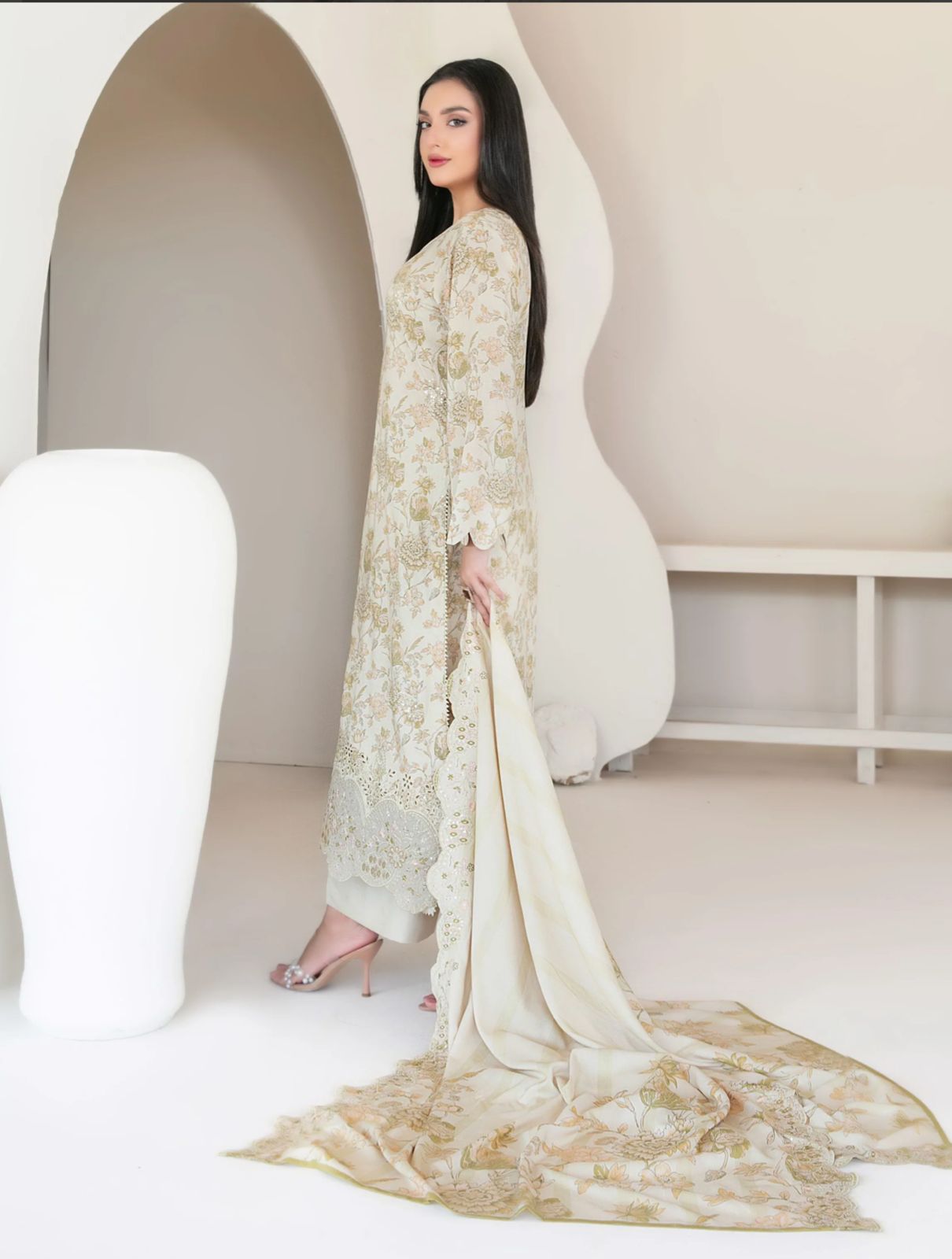 FANCY PREMIUM LAWN 002