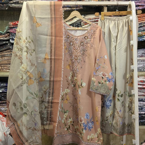 MARIA B INSPIRED HANDWORK 3 PIECE SUIT ✨🌸
