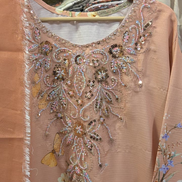 MARIA B INSPIRED HANDWORK 3 PIECE SUIT ✨🌸