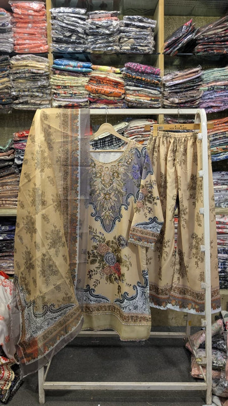 MARIA B INSPIRED HANDWORK 3 PIECE SUIT ✨🌸