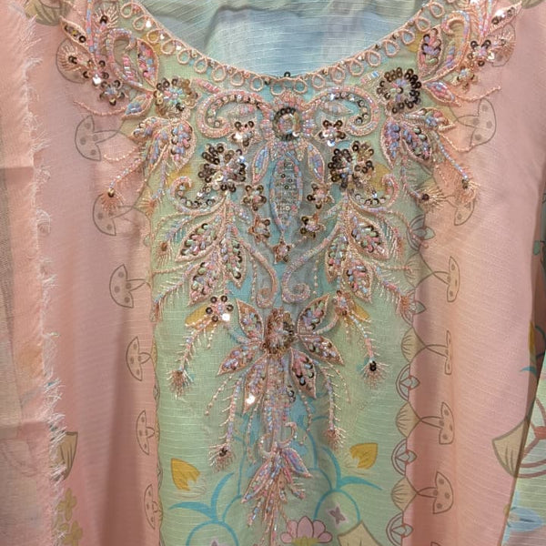 MARIA B INSPIRED HANDWORK 3 PIECE SUIT ✨🌸