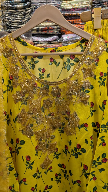 MARIA B INSPIRED HANDWORK 3 PIECE SUIT ✨🌸