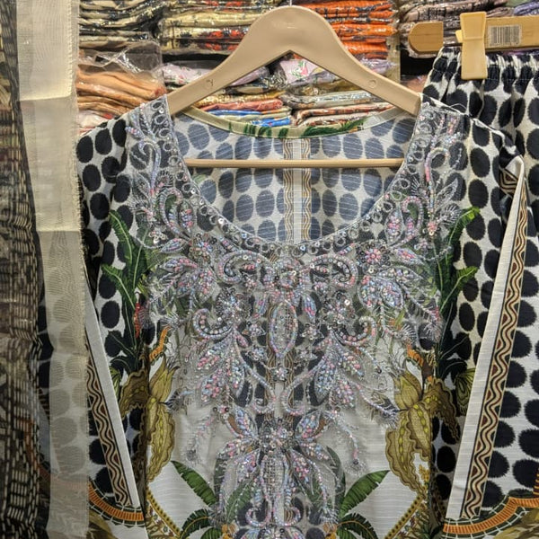 MARIA B INSPIRED HANDWORK 3 PIECE SUIT ✨🌸
