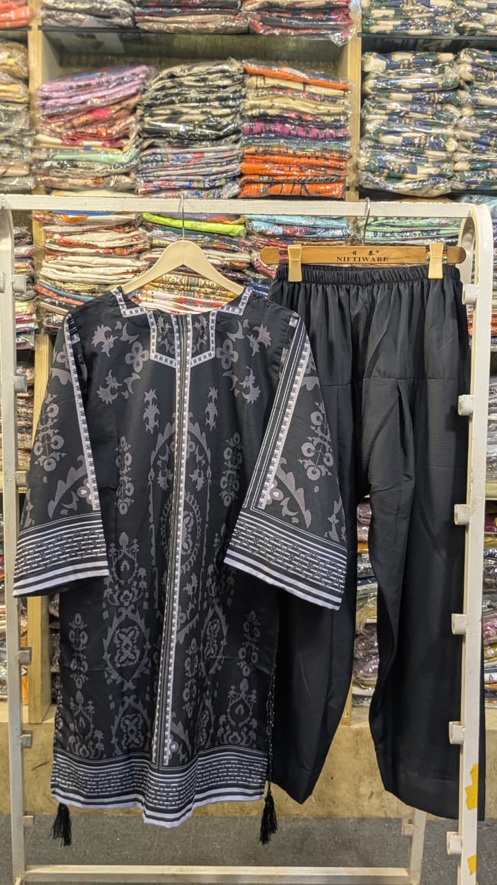 FARSHI SHALWAR SERIES – BLACK & WHITE EDITION 🖤🤍