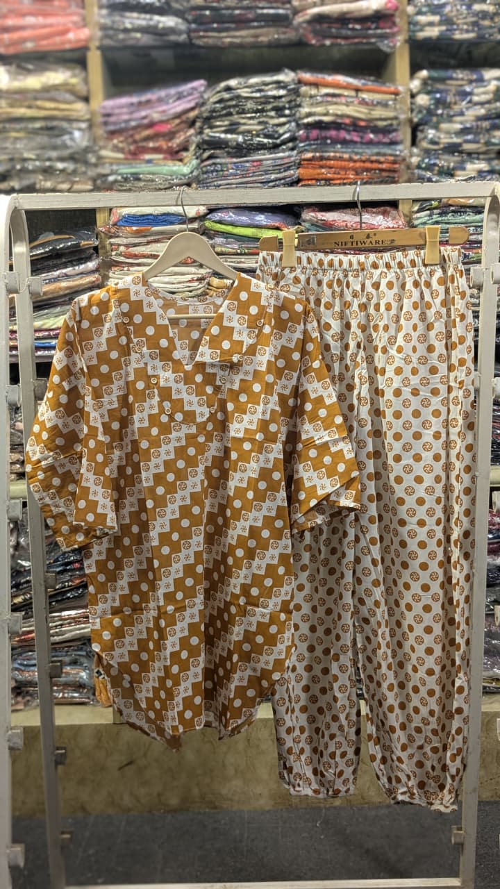 PRINTED 2 PCS SUIT WITH BALLOON PANTS ✨💛