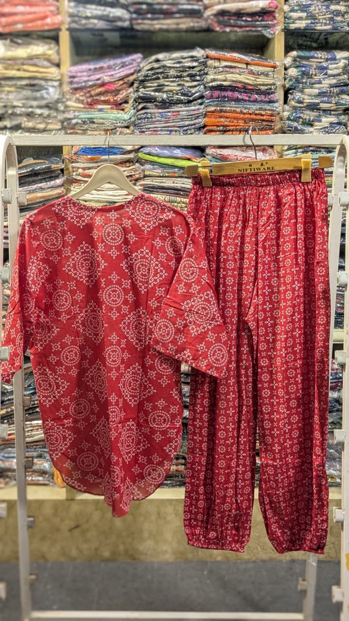 PRINTED 2 PCS SUIT WITH BALLOON PANTS ✨💛