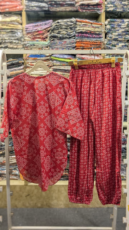PRINTED 2 PCS SUIT WITH BALLOON PANTS ✨💛