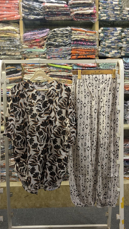 PRINTED 2 PCS SUIT WITH BALLOON PANTS ✨💛
