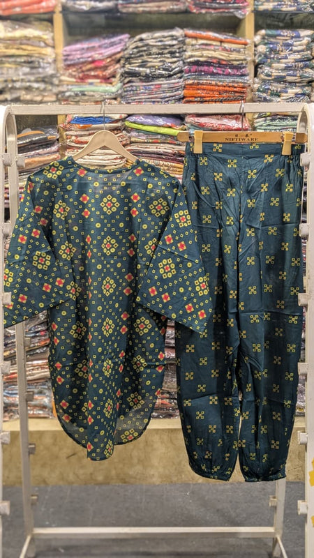 PRINTED 2 PCS SUIT WITH BALLOON PANTS ✨💛