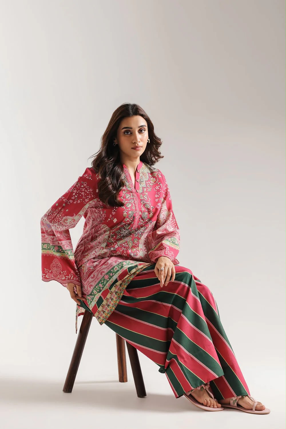 MUZANG FARSHI (Ethnic Inspired) – 2 Piece Suit