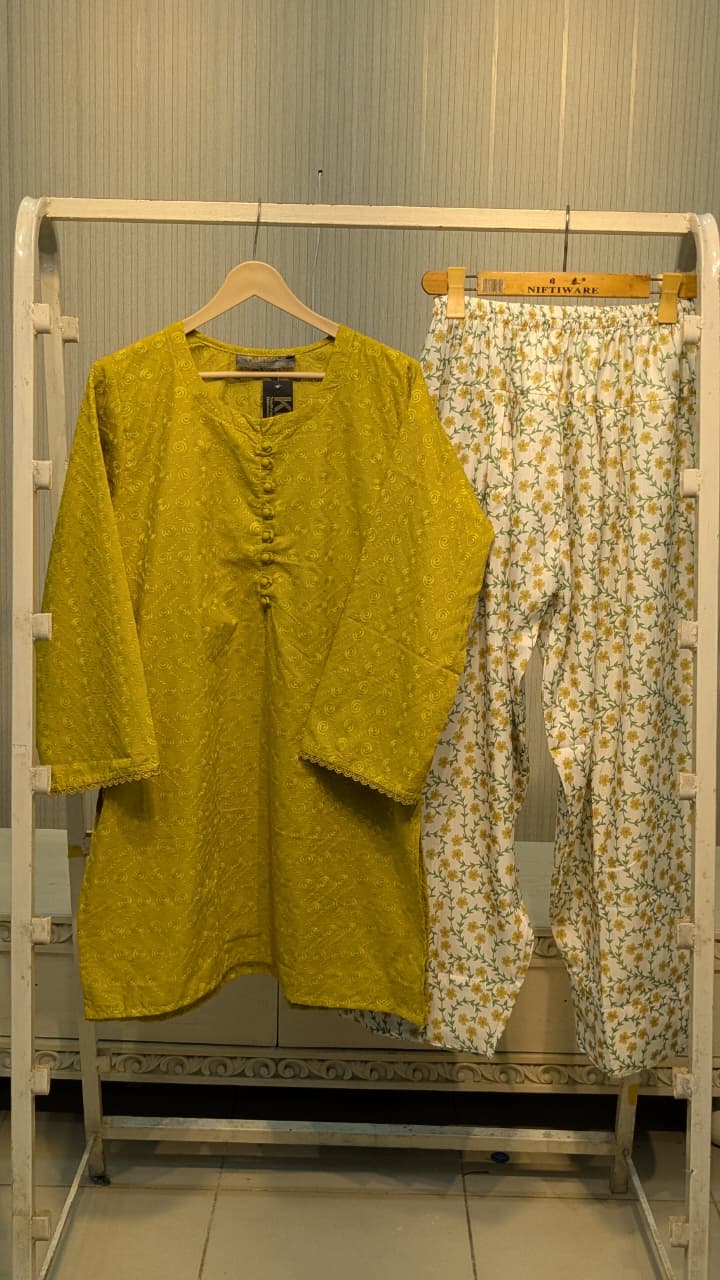 MUZANG BASIC CHIKANKARI – 2 Piece Suit ✨