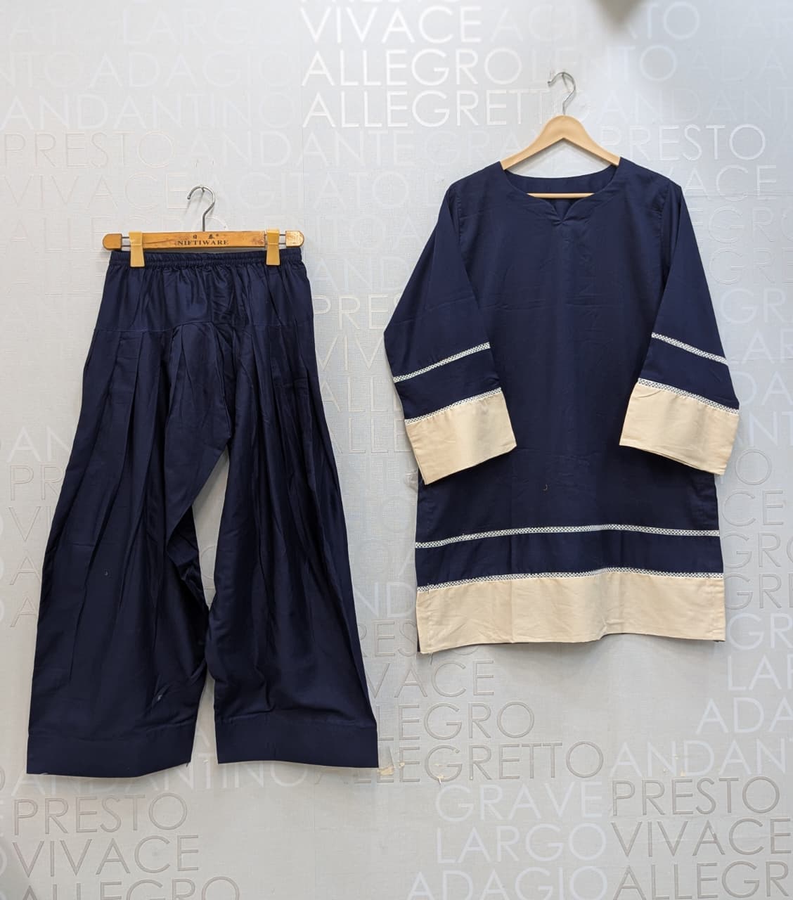 Farshi Basics – 2 Piece Suit