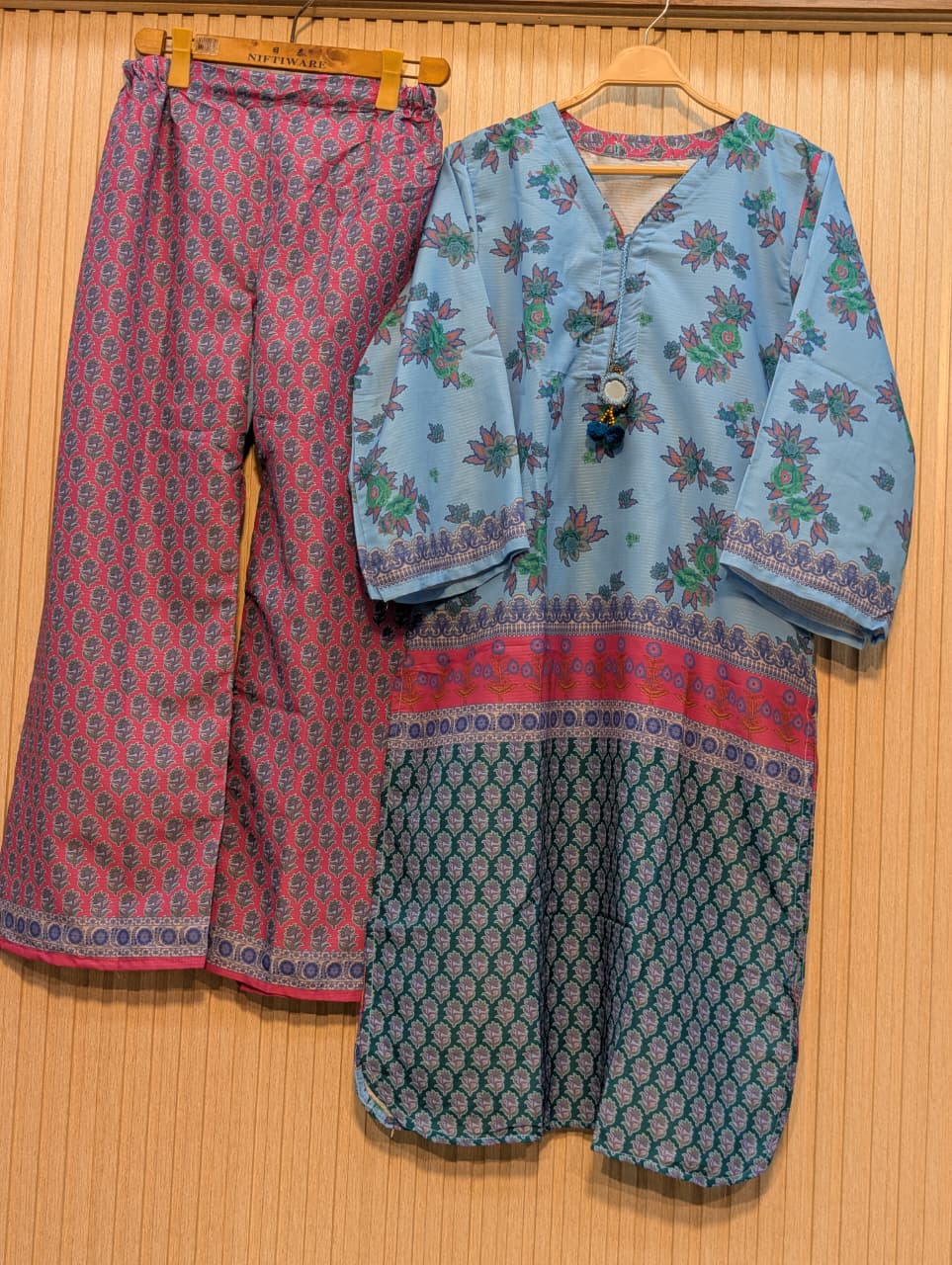 ✨ Inspired by Khaadi Khas Long Length 2-Piece Suit