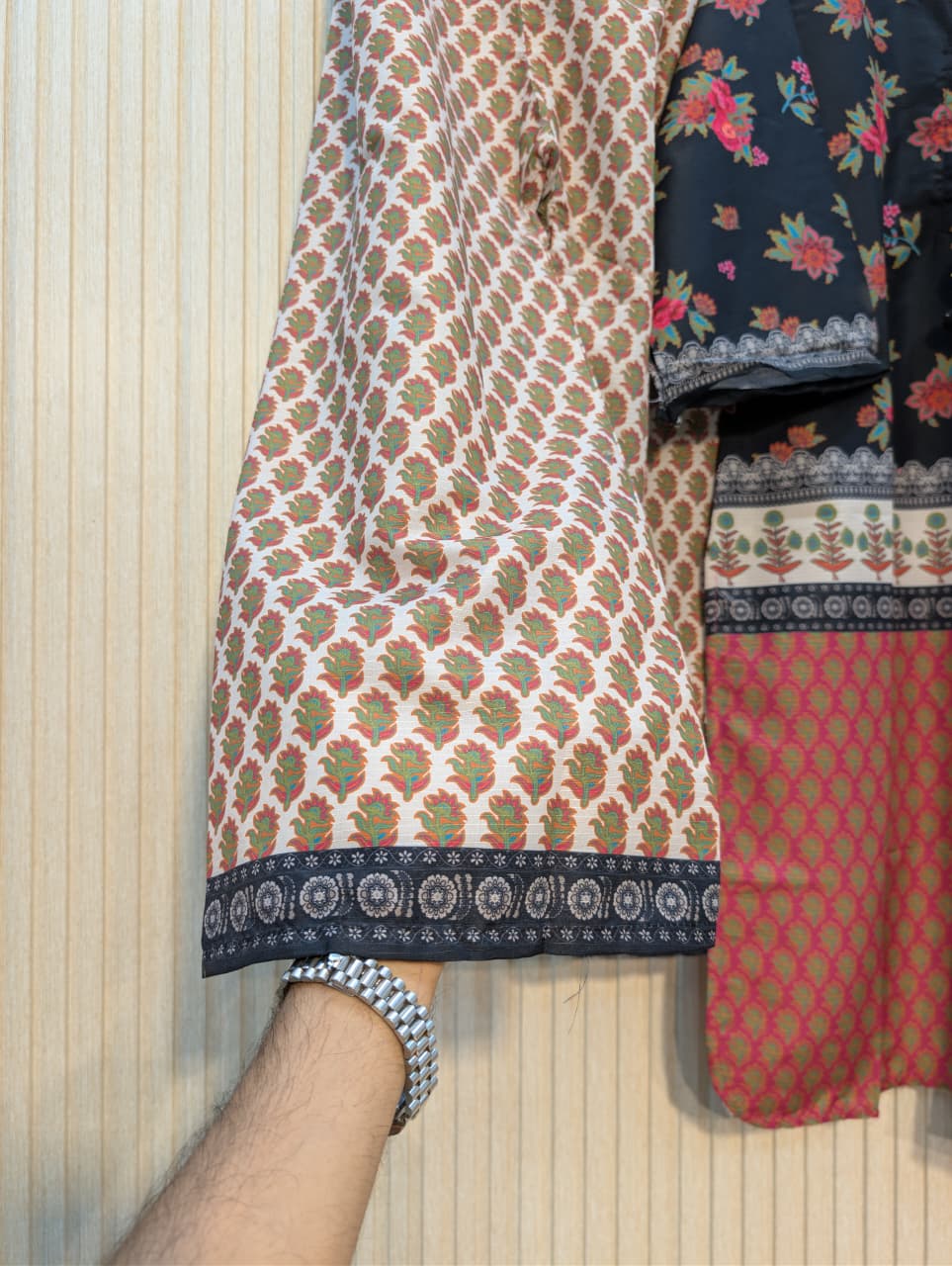 ✨ Inspired by Khaadi Khas Long Length 2-Piece Suit