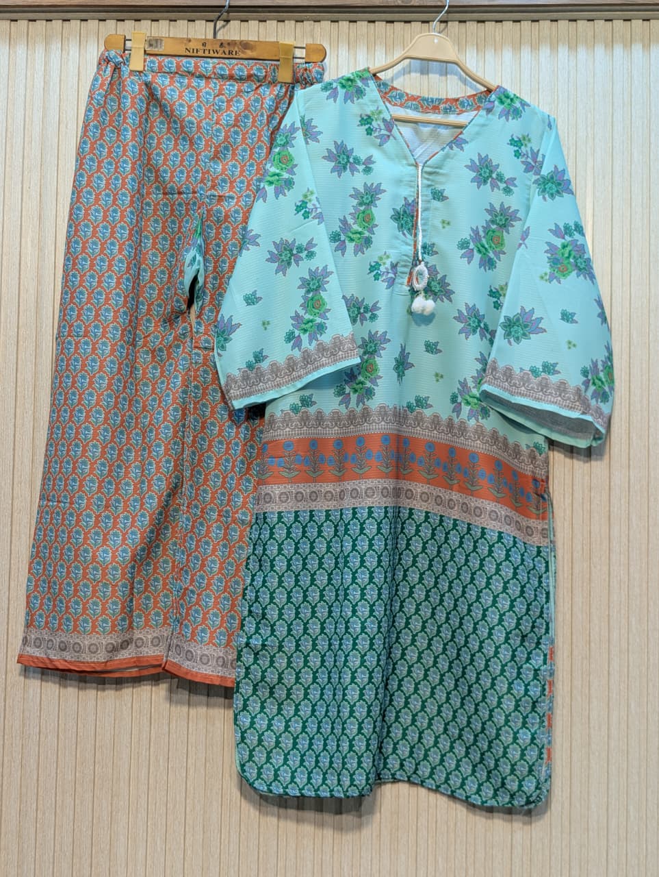 ✨ Inspired by Khaadi Khas Long Length 2-Piece Suit