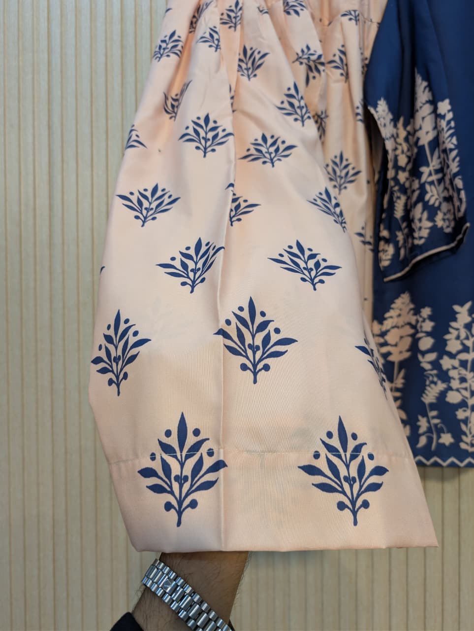 ETHNC INSPIRED RETRO – Farshi Shalwar 2 Piece Suit ✨