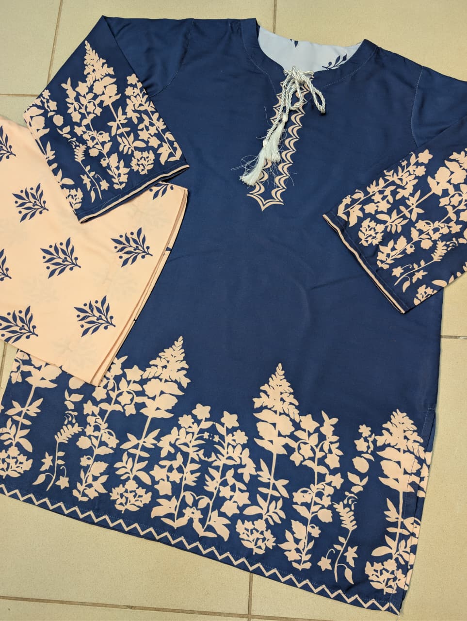 ETHNC INSPIRED RETRO – Farshi Shalwar 2 Piece Suit ✨