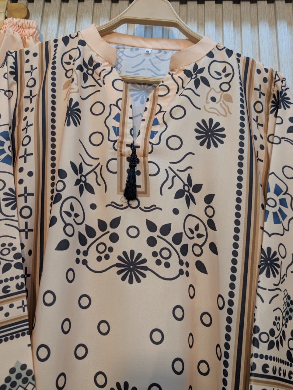 LULUSAR INSPIRED PASSU KAFTAN – 2 Piece Suit