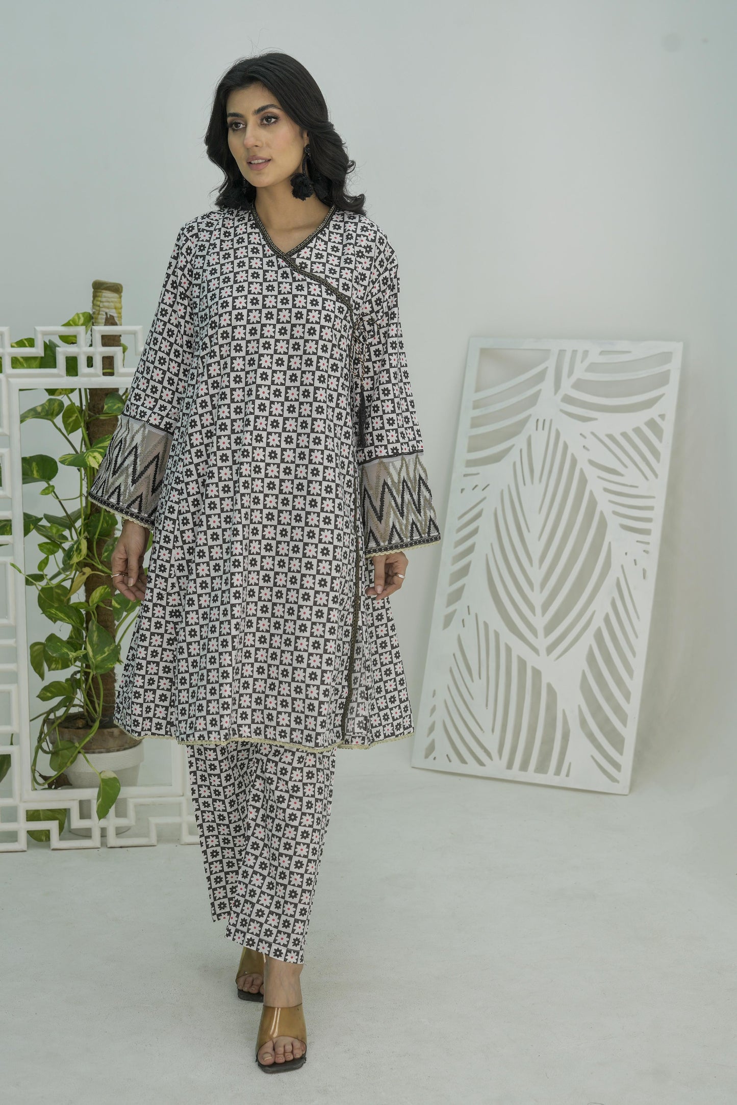 Price 2149/- || KHADDAR ANGARKHA DIGITAL LONG FORMAL EDITION