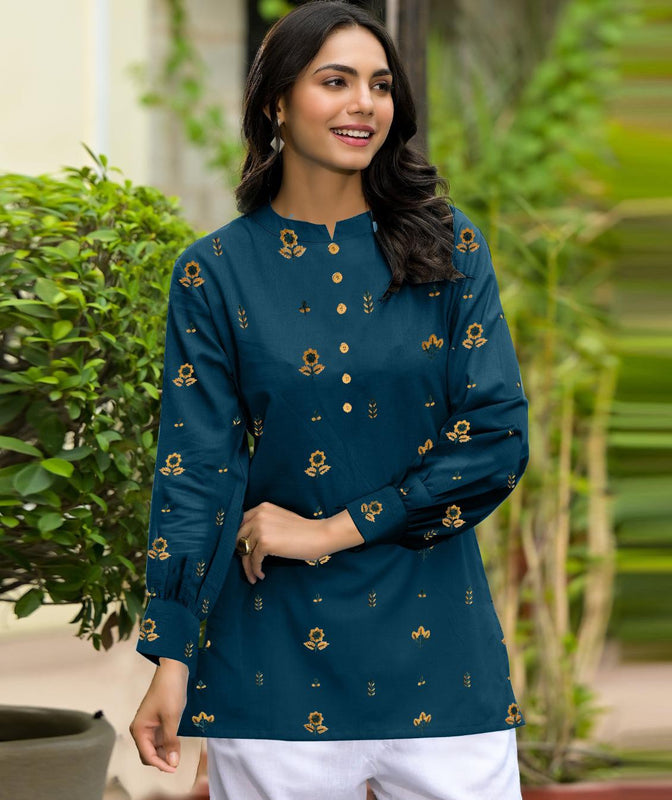 KN SHENORA II EMB TOP