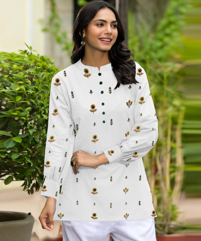 KN SHENORA II EMB TOP