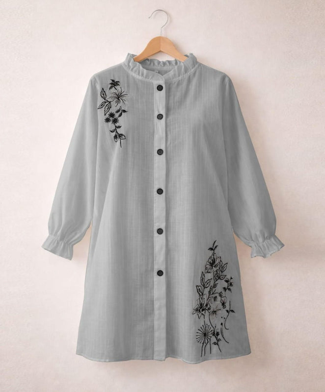 SANOKI Embroidered Front Open Top ✨