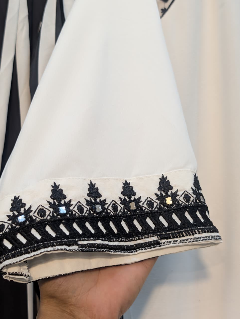 CHARIZMA INSPIRED & BLACK & WHITE EMBROIDERED 3-PIECE SUIT
