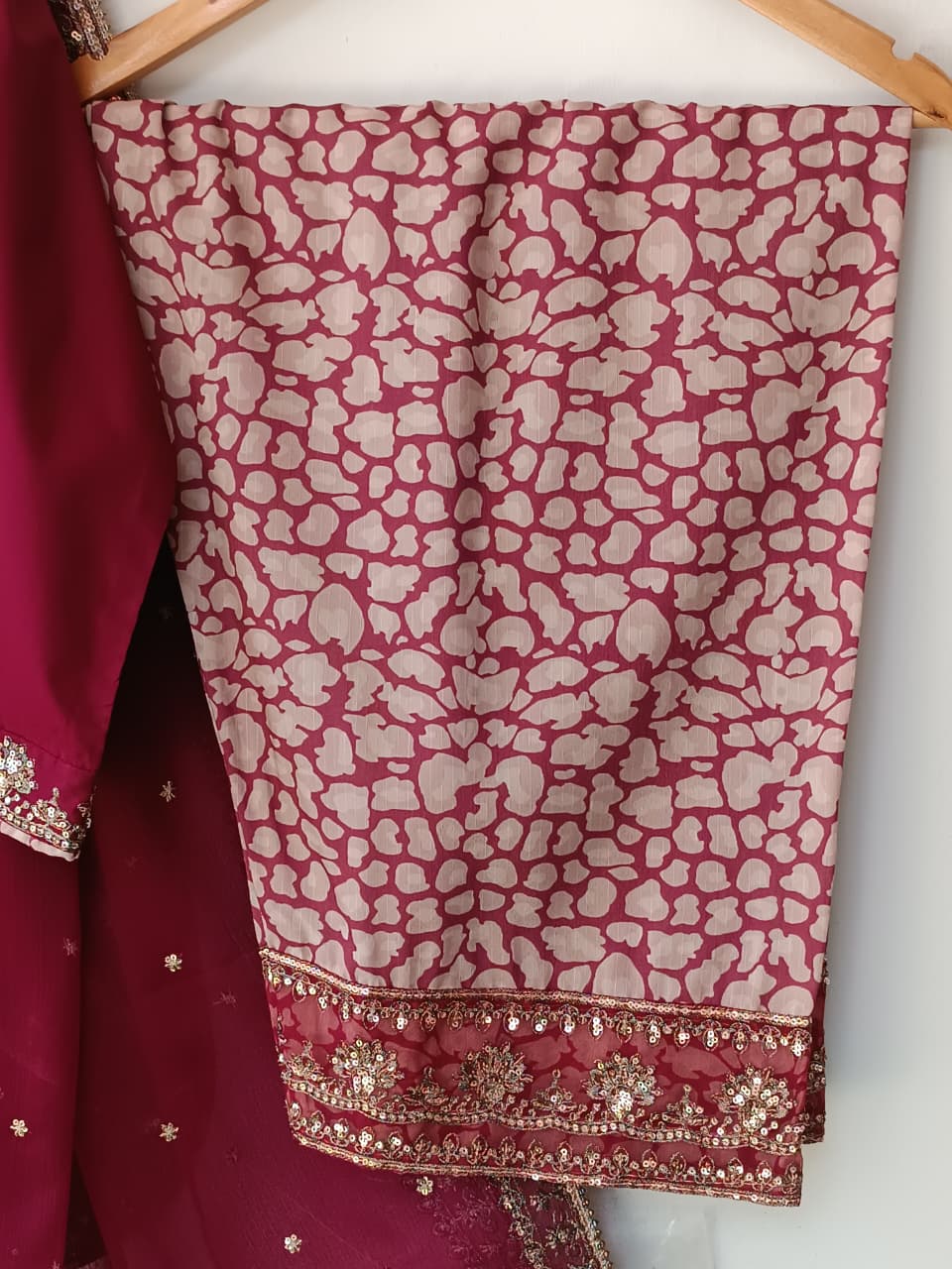 DASHT FARSHI SERIES | 3 PIECE SUIT