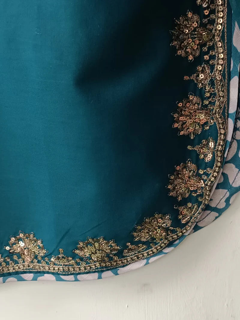 DASHT FARSHI SERIES | 3 PIECE SUIT